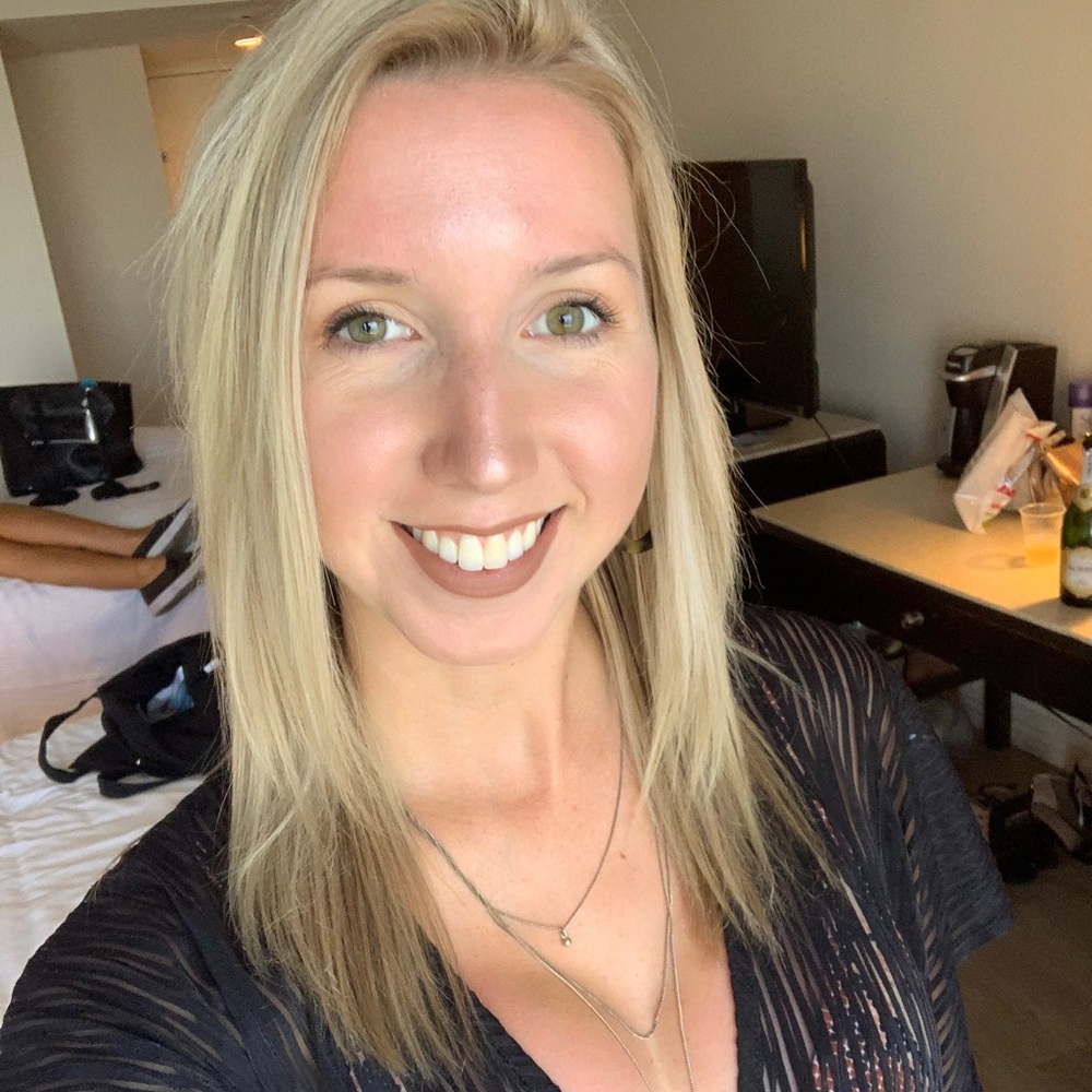 Meet your Posher, Sierra
